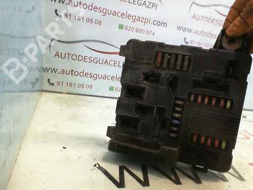 Used Fuse box Fuse box RENAULT MEGANE II Saloon (LM0/1_) 1.5 dCi (LM02, LM13, LM2A) (101 hp) 10999196 10999196
