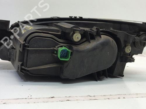 Right headlight FORD MONDEO III (B5Y) 2.0 TDCi | BP13058642C29 
