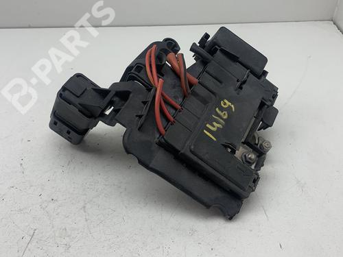 Used Fuse box SEAT IBIZA IV (6J5, 6P1) [2008-2017]  11001642