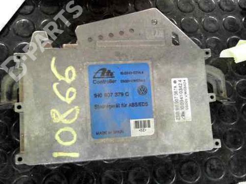 Used Engine control unit (ECU) VW GOLF III (1H1) 1.9 TDI (110 hp) 11001318