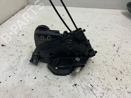 Used Front right lock TOYOTA YARIS (_P9_) [2005-2014]  24828455