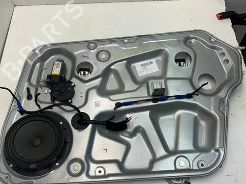 Rudehejsemekanisme Højre foran HYUNDAI SONATA V (NF) [2004-2014]  27300988