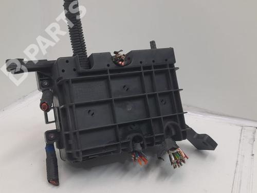 Fuse box KIA SPORTAGE II (JE_, KM_)  | BP11766338E1 