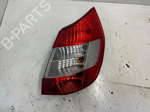 Used Right taillight RENAULT SCÉNIC II (JM0/1_) [2003-2010]  22900585