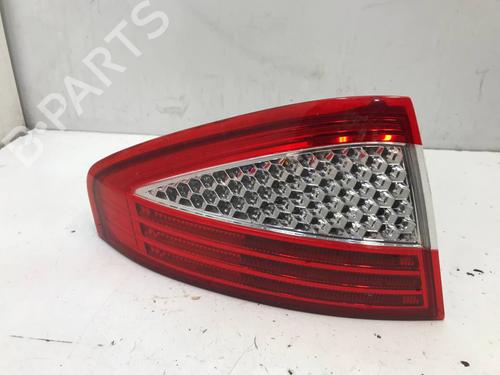 Used Left taillight FORD MONDEO IV (BA7) 2.0 TDCi (140 hp) 26499183