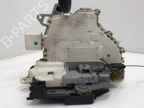 Used Front left lock SEAT LEON (1P1) 1.2 TSI (105 hp) 13517300