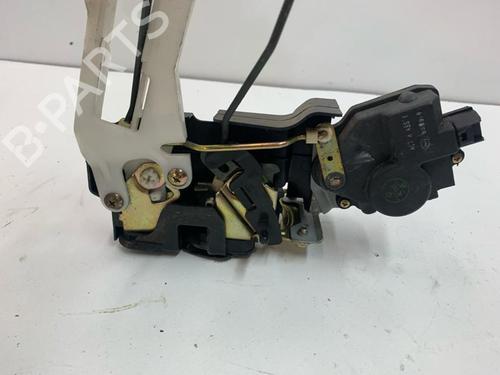 Rear left lock HYUNDAI SANTA FÉ I (SM) 2.0 CRDi | BP16291384C100 