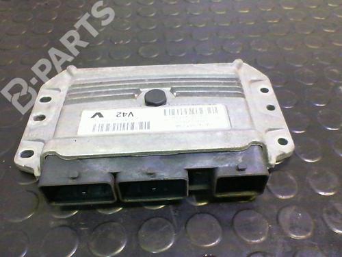 Engine control unit (ECU) RENAULT CLIO IV (BH_)  | BP11004667M57 