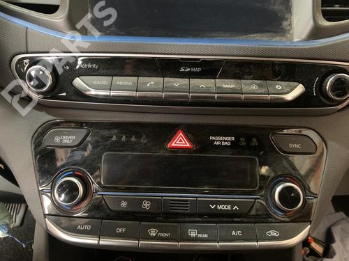 AC Styreenhet / Manøvreringsenhet HYUNDAI IONIQ (AE) 1.6 GDI Hybrid | BP11040670I5 