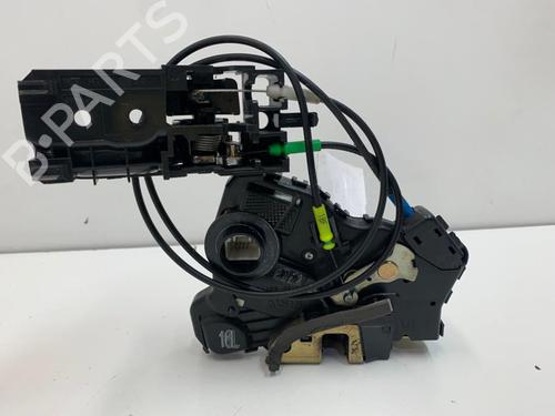 Used Front left lock TOYOTA AVENSIS (_T25_) 2.2 D-4D (ADT251_, ADT251R) (150 hp) 15727890