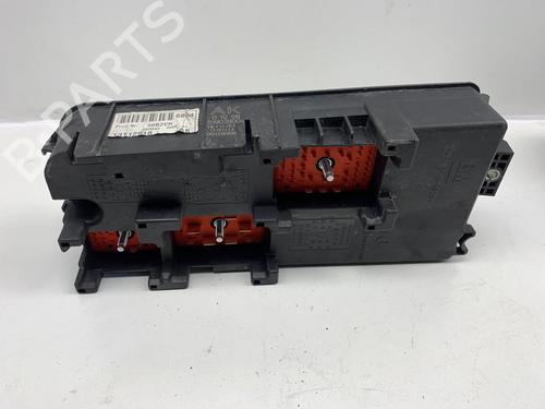 Used Fuse box OPEL VECTRA C (Z02) 2.2 DTI 16V (F69) (125 hp) 11187615