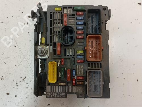 Used Fuse box CITROËN C5 III (RD_) [2008-2017]  29479147