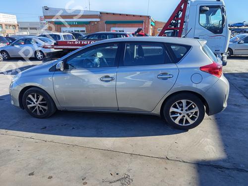 Alternator TOYOTA AURIS (_E15_) 1.4 D-4D (NDE150_, NDE150R) | BP31253178M7