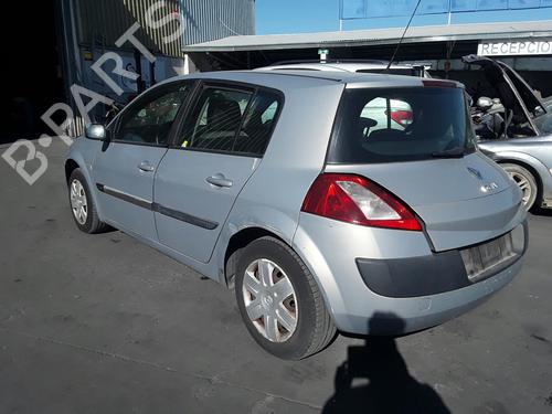 Engine control unit (ECU) RENAULT MEGANE II Saloon (LM0/1_) 1.9 dCi (LM0G, LM1G, LM2C) | BP17727482M57 