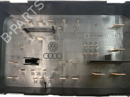 Fuse box SEAT TOLEDO III (5P2)  | BP15402432E1 