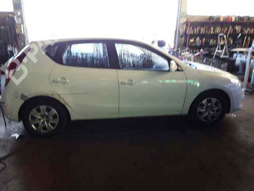 Used Parts HYUNDAI i30 (FD)  1.6 CRDi  1158941