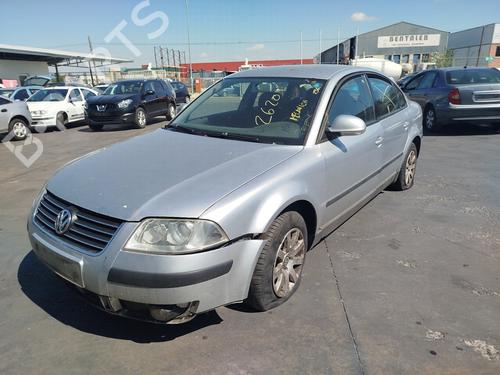 Højre forlygte VW PASSAT B5.5 (3B3) 1.9 TDI | BP19634813C29 
