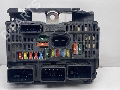 Used Fuse box PEUGEOT 407 (6D_) [2004-2011]  31022637