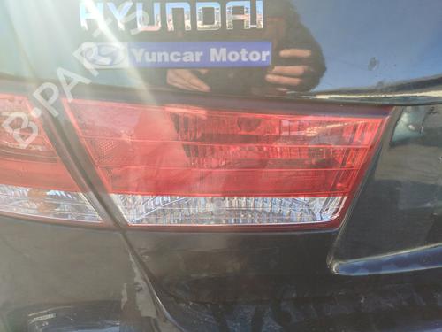 Venstre baglygte bagklap HYUNDAI SONATA V (NF) [2004-2014]  31050982