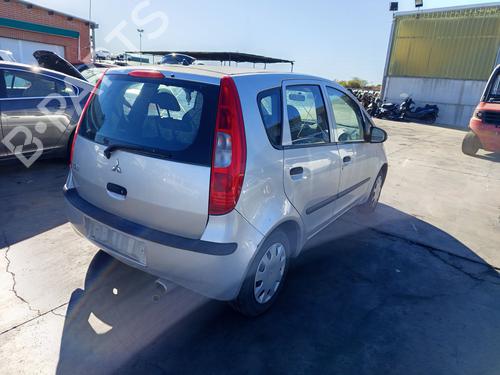 Pièces Détachées Usagées MITSUBISHI COLT VI (Z3_A, Z2_A) 1.3 (Z21A) (95 hp) 4291235