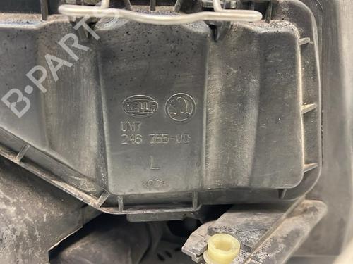 Left headlight SKODA SUPERB I (3U4) 2.0 TDI | BP29628704C28 