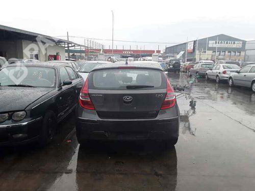 Used Parts HYUNDAI i30 (FD)  1.6 CRDi  1158307