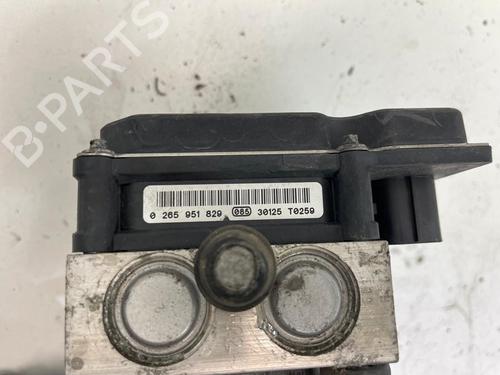 ABS pump CITROËN C4 Picasso I MPV (UD_) 1.6 HDi 110 | BP18136739M43 