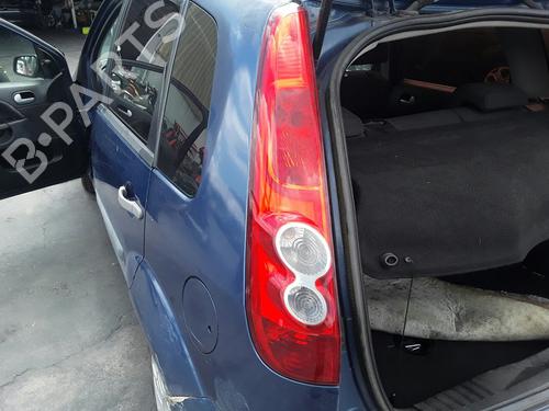 Used Left taillight FORD FIESTA V (JH_, JD_) 1.4 TDCi (68 hp) 13749298