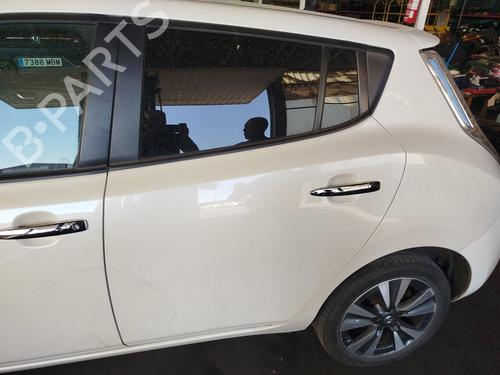 Dør venstre bagtil NISSAN LEAF (ZE0) Electric (109 hp) 30274640