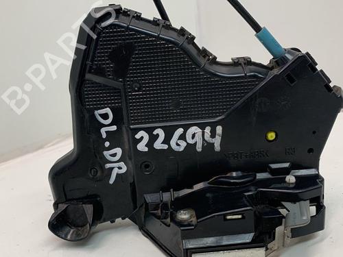 Used Front right lock TOYOTA RAV 4 III (_A3_) 2.2 D 4WD (ALA30_, ALA30R) (150 hp) 13617445