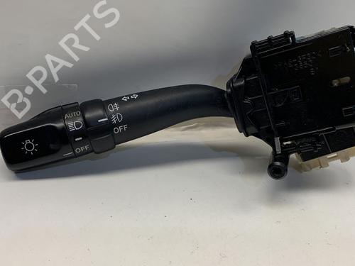 Headlight switch TOYOTA AVENSIS Saloon (_T25_) 2.0 D-4D (CDT250_, CDT250R) | BP13406735I24 