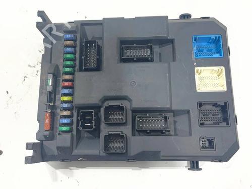 Used Fuse box PEUGEOT 207 (WA_, WC_) [2006-2015]  30321275