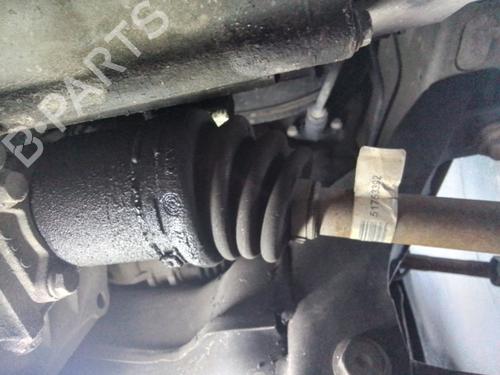 Left front driveshaft LANCIA MUSA (350_) 1.4 (350.AXA11, 350.AXA1A) | BP26274760M38 