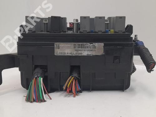 Fuse box KIA SPORTAGE II (JE_, KM_)  | BP11766338E1 