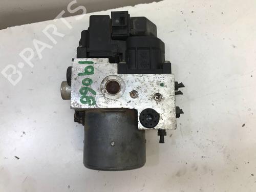 Used ABS pump NISSAN TERRANO II (R20) [1992-2007]  27800884