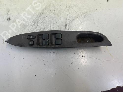 Used Left front window switch TOYOTA PRIUS Saloon (_W1_) 1.5 Hybrid (NHW1_) (72 hp) 21220395
