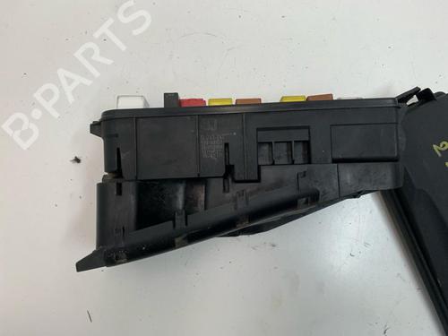 Fuse box OPEL VECTRA C (Z02) 1.9 CDTI (F69) | BP16436794E1 