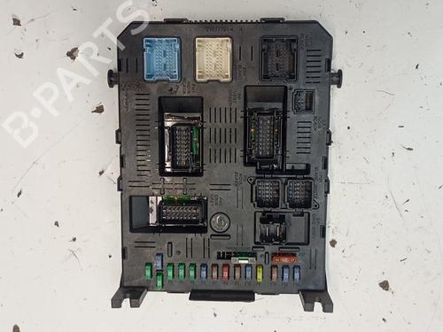 Caja reles / fusibles CITROËN C4 I (LC_) [2004-2014]  26564962