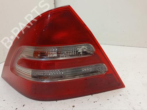 Used Left taillight MERCEDES-BENZ C-CLASS T-Model (S203) C 200 Kompressor (203.242) (163 hp) 29433455