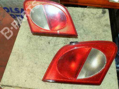 Luz central de freno MERCEDES-BENZ E-CLASS (W210) E 300 Turbo-D (210.025) (177 hp) 11003105