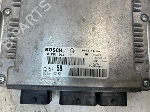 Engine control unit (ECU) PEUGEOT 807 (EB_) | BP21813798M57