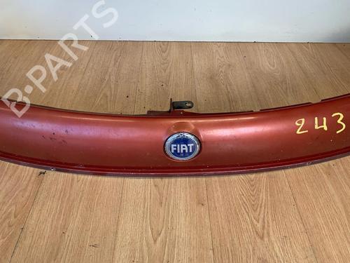 Grille FIAT MULTIPLA (186_) 1.9 JTD 110 | BP15858300C40 