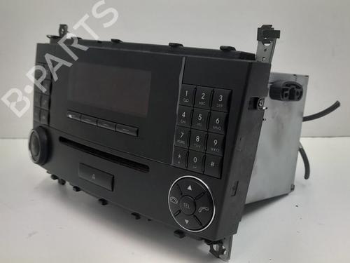 Radio MERCEDES-BENZ C-CLASS (W203) C 220 CDI (203.008) | BP18661099E6 