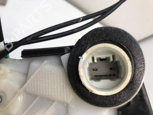 Front right lock TOYOTA YARIS (_P13_) 1.5 Hybrid (NHP130_, NHP130) | BP27385958C97 