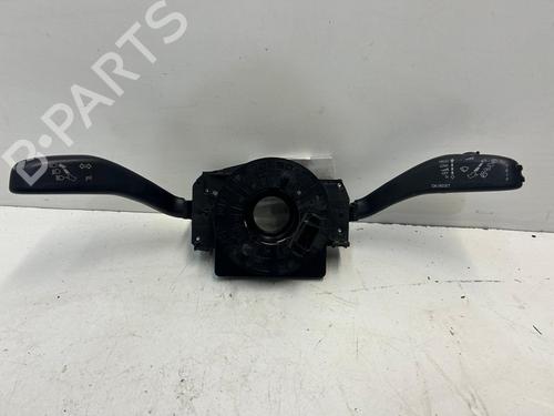 Used Switch SKODA FABIA II (542) [2006-2014]  29726709