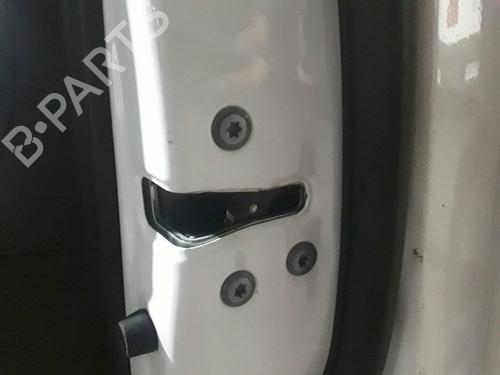Used Front right lock TOYOTA AURIS (_E15_) [2006-2013]  29726717
