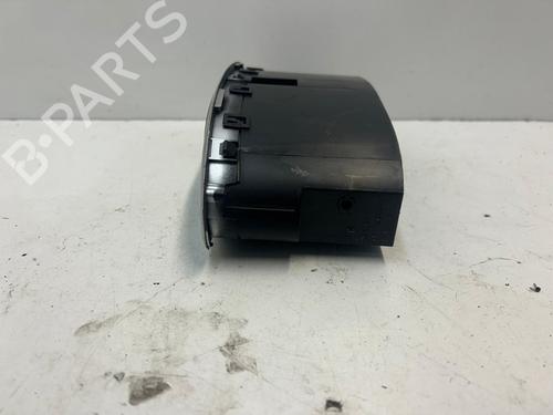 Air vent RENAULT CLIO III (BR0/1, CR0/1) 1.2 16V (BR0R, BR1D, BR1L, CR0R) | BP21377823I21 