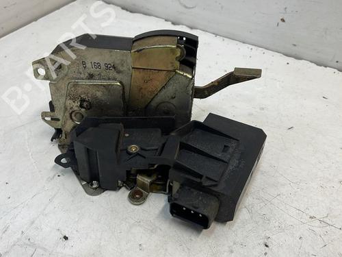 Fechadura frente direita BMW 5 (E34) 525 td (115 hp) 30966625