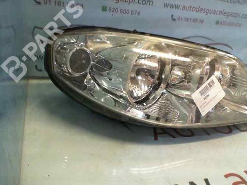 Right headlight FIAT PUNTO Hatchback Van (188_) 1.2 60 (60 hp) 11004157