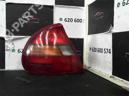 Used Left taillight HYUNDAI SONATA III (Y-3) 2.0 i (105 hp) 10995708